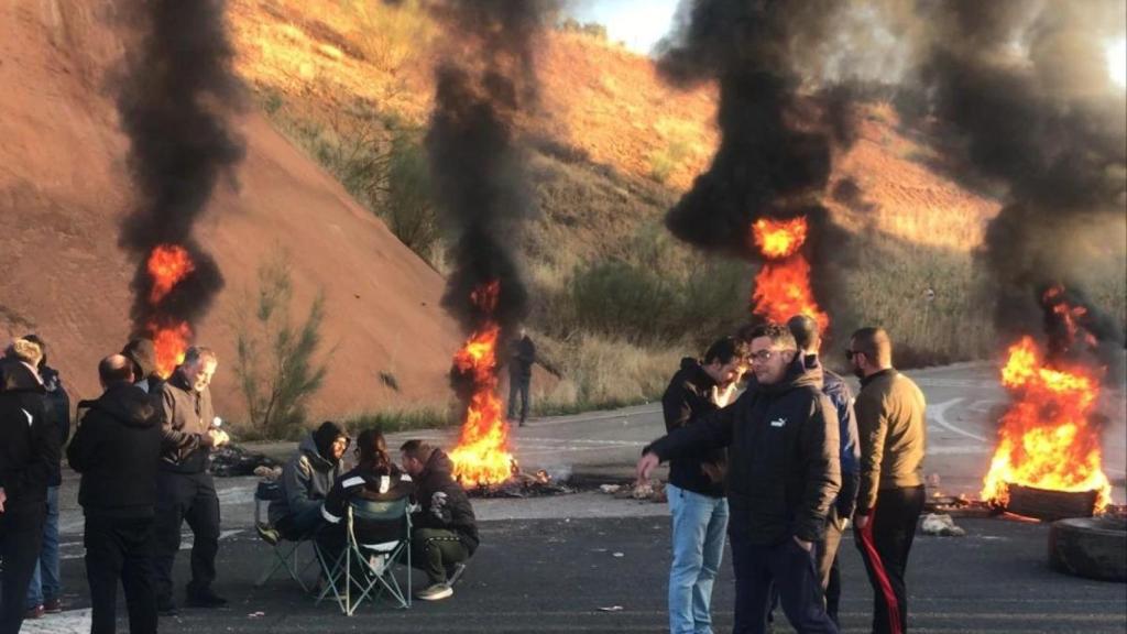 Imagen de un piquete durante la huelga.