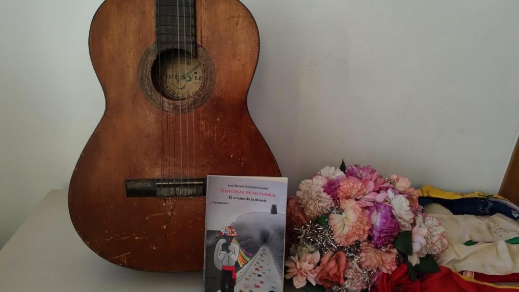 El libro 'Historias de mi pueblo: El camino de la muerte'.