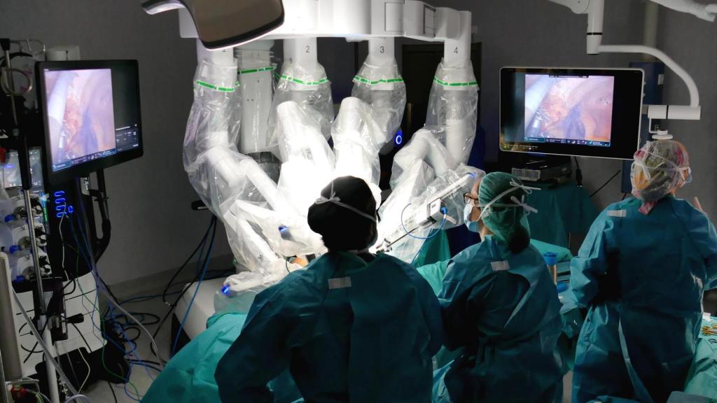 Intervención con el nuevo Da Vinci 5.