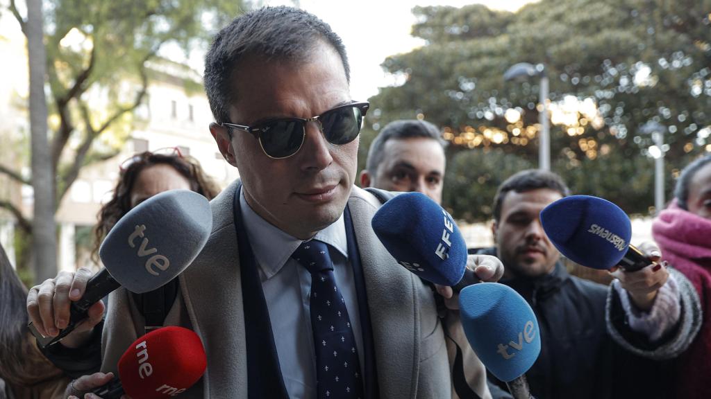 El ex secretario autonómico de Presidencia de la Generalitat, Cayetano García, declara como testigo ante la jueza de Catarroja por la dana. Efe / Manuel Bruque