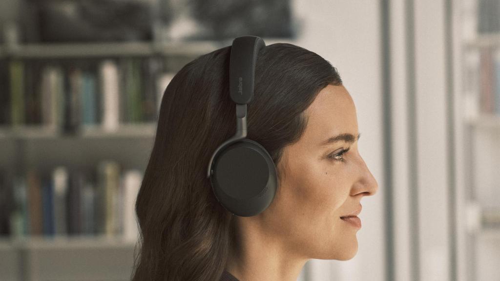 Jabra Evolve3 75.