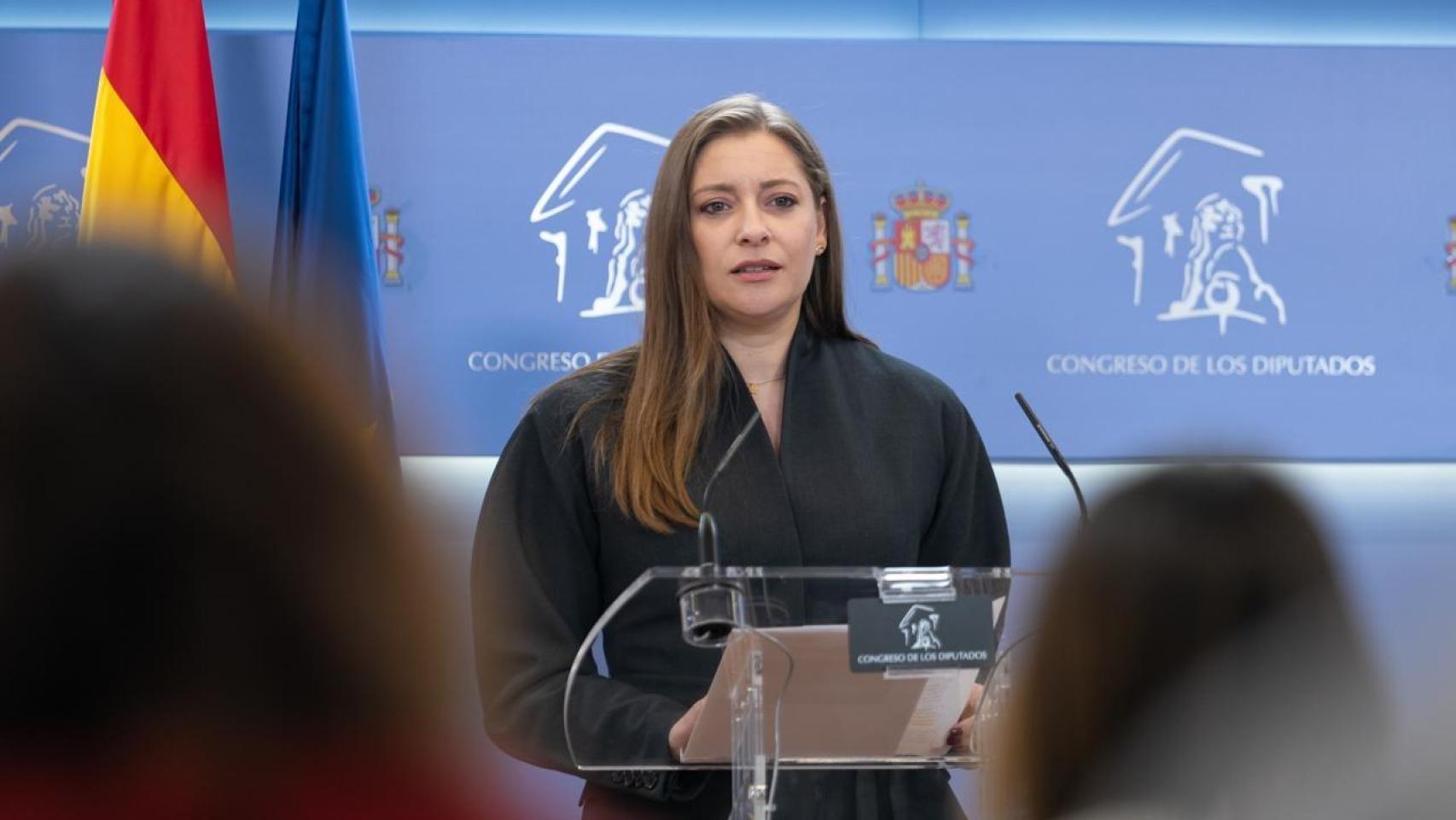 Ester Muñoz, portavoz del PP en el Congreso, este jueves durante una rueda de prensa.