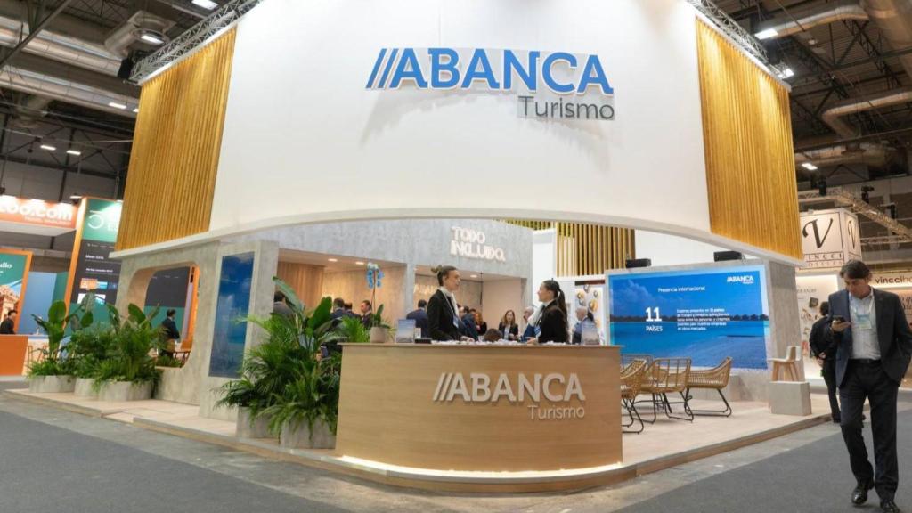 Stand de Abanca en Fitur 2026.
