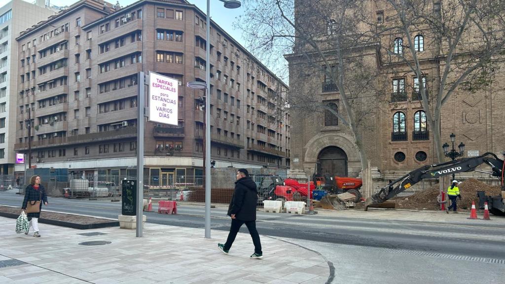 La avenida César Augusto, en obras.