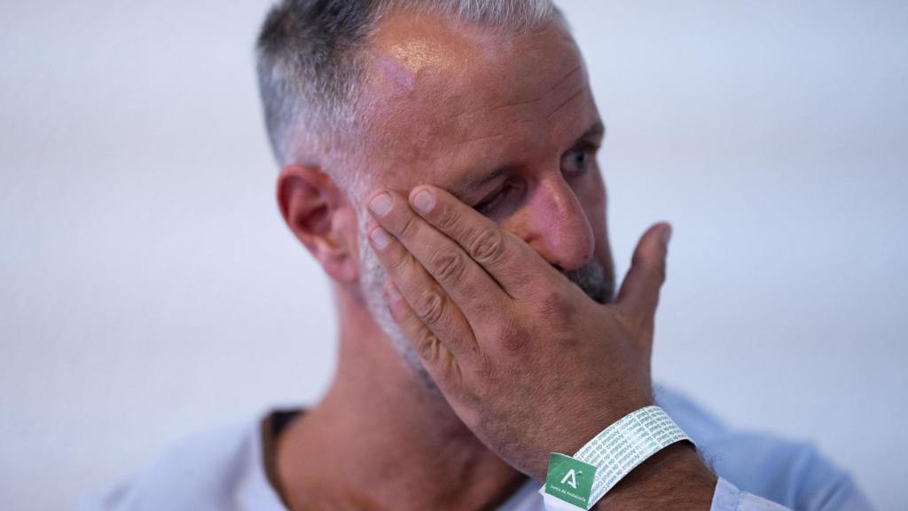 Emil Jonsson no puede contener las lágrimas al volver sobre lo ocurrido en el último vagón del Iryo.