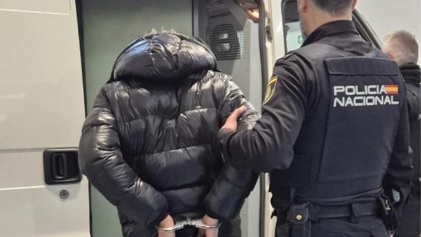 Persecución policial en Teis.