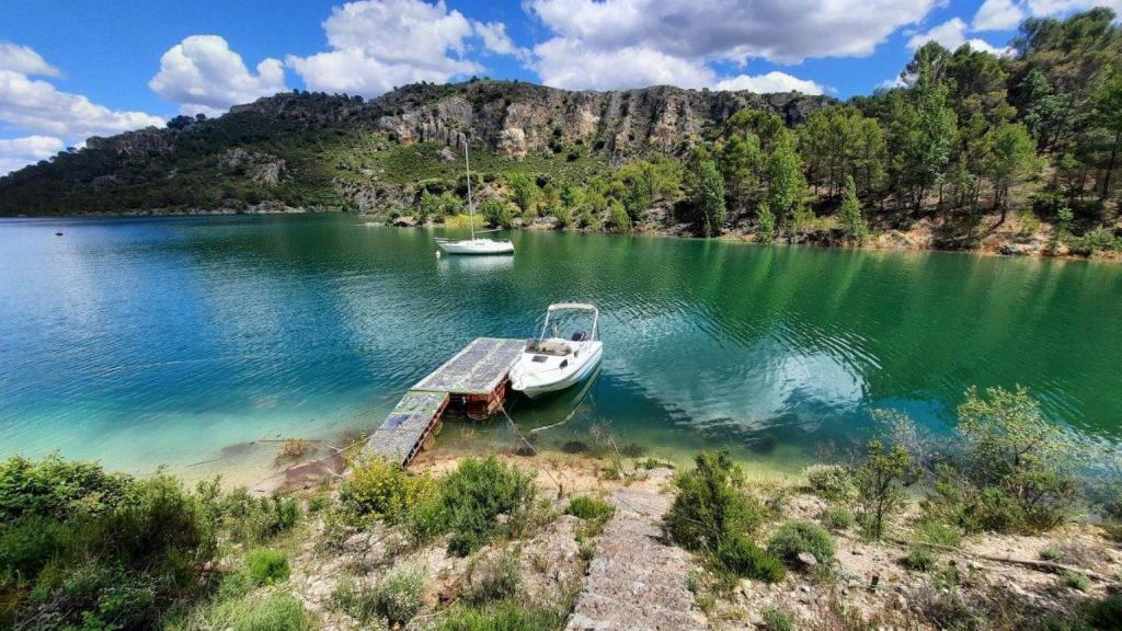 Viaje-en-barco-por-Guadalajara.