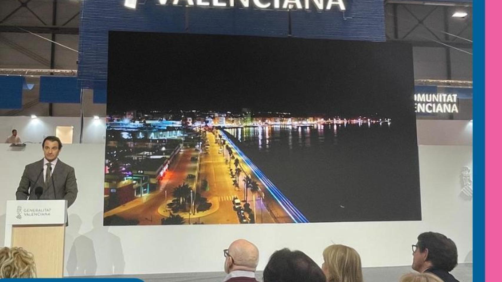 Eduardo Dolón promociona Torrevieja en Fitur 2026.