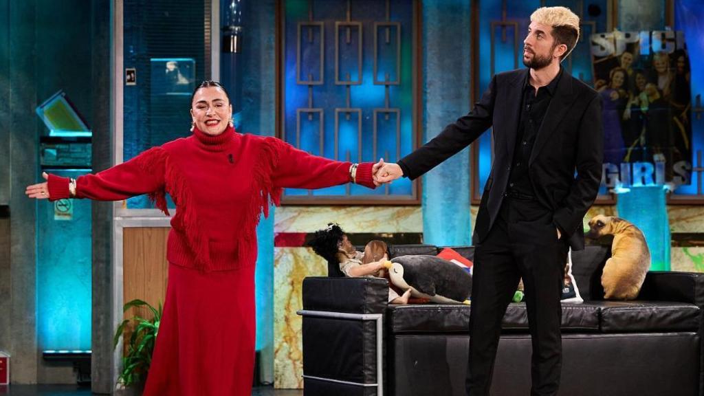 Candela Peña y David Broncano, en 'La Revuelta'.