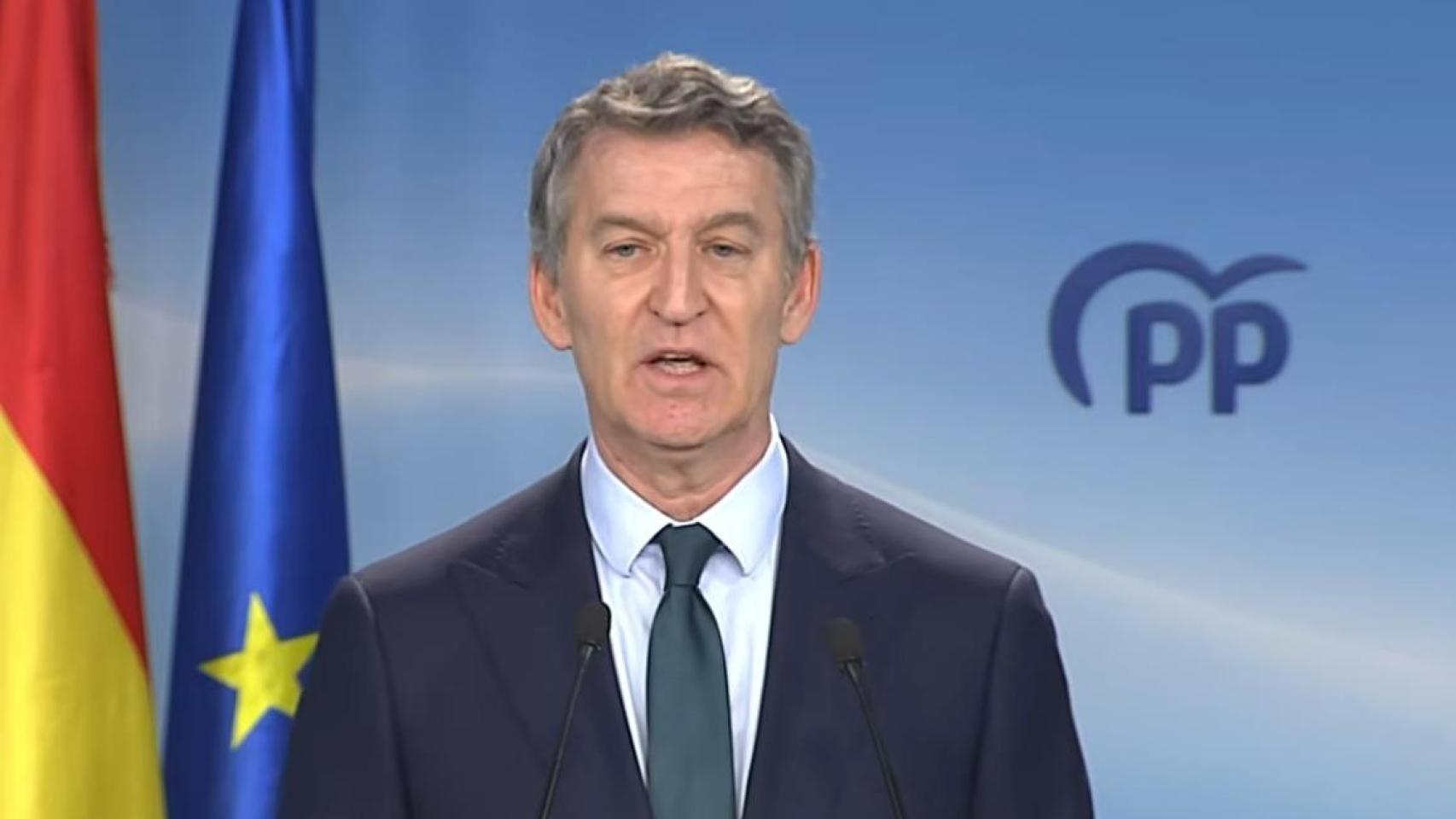 El líder del PP, Alberto Núñez Feijóo, este viernes en rueda de prensa.