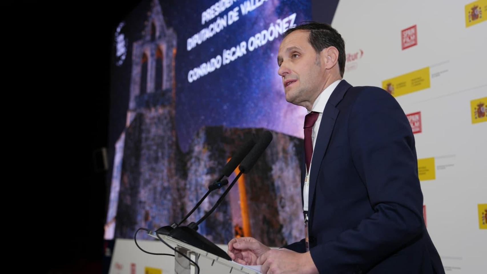Conrado Íscar, presidente de la Diputación de Valladolid, en Fitur.