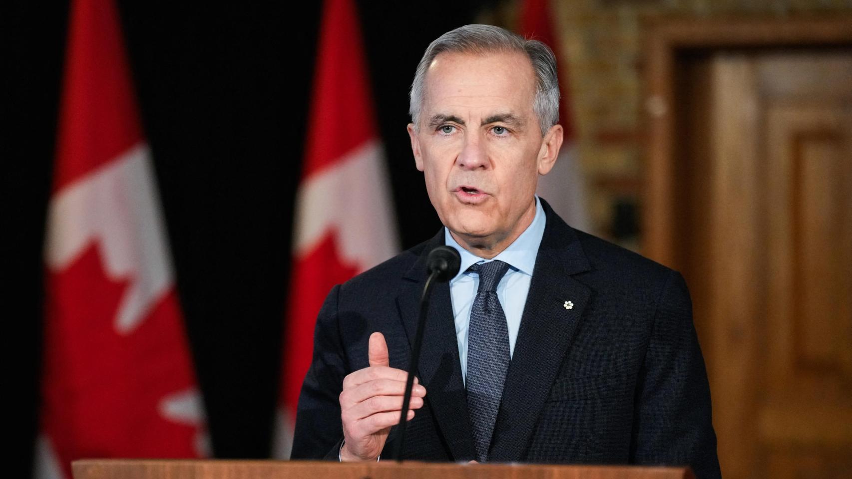 El primer ministro de Canadá, Mark Carney, durante una conferencia de prensa antes de un foro de planificación del gabinete en la Ciudadela de Quebec.