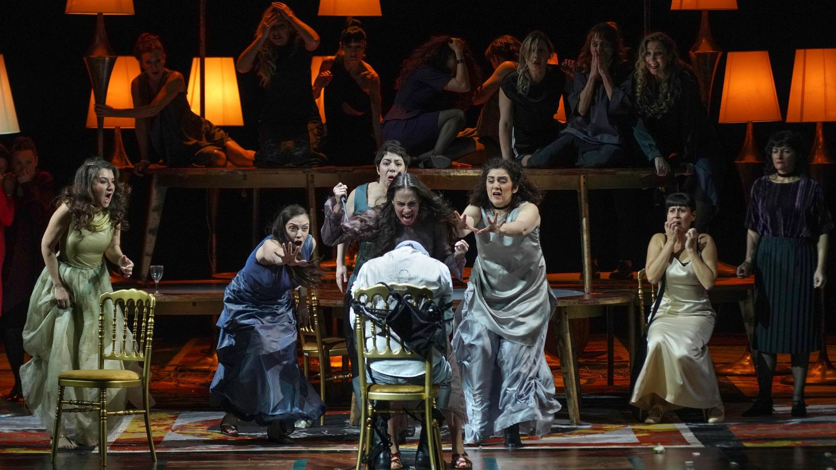 Una escena del 'Ariadna y Barbazul' de Àlex Ollé. Foto: Javier del Real