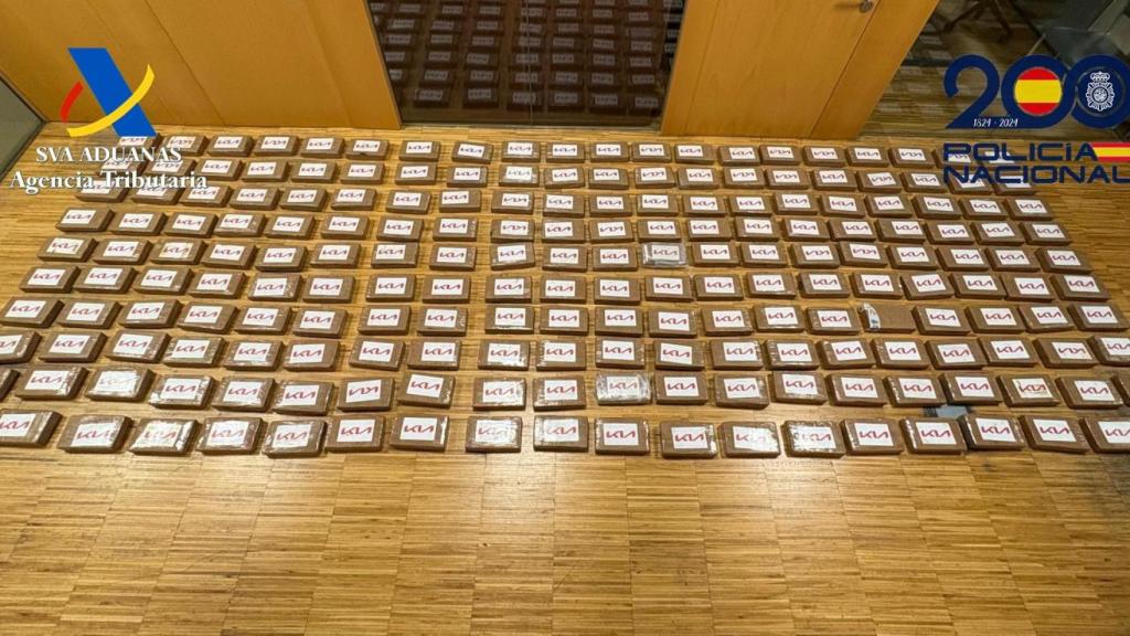 La Policía Nacional intercepta 200 kilos de cocaína en el Puerto de Vigo.
