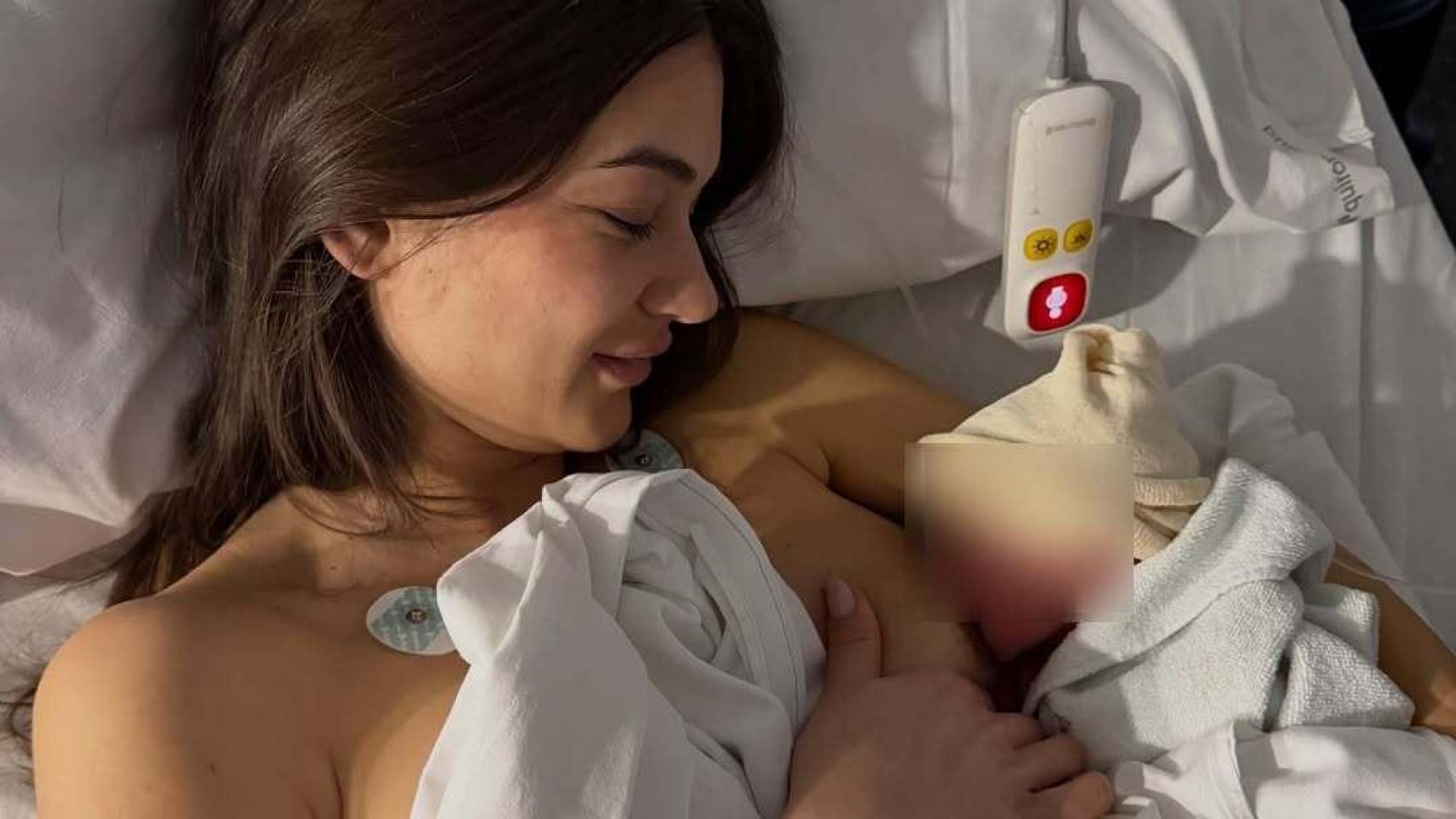 Estela Grande ha anunciado a través de las redes el nacimiento de sus mellizos, Luca y Liah.