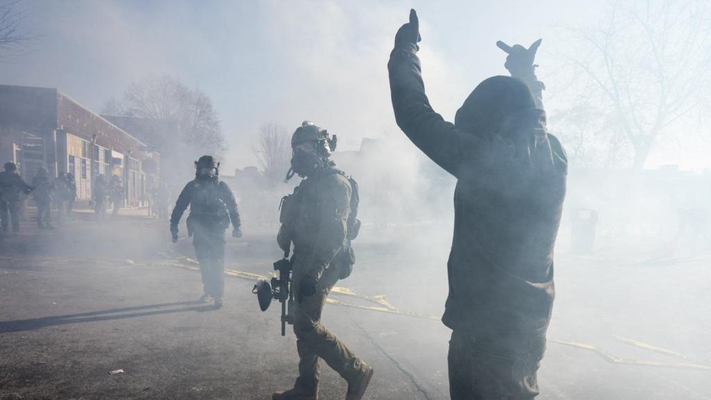 Imagen del tiroteo que tuvo lugar este sábado en Minneapolis.