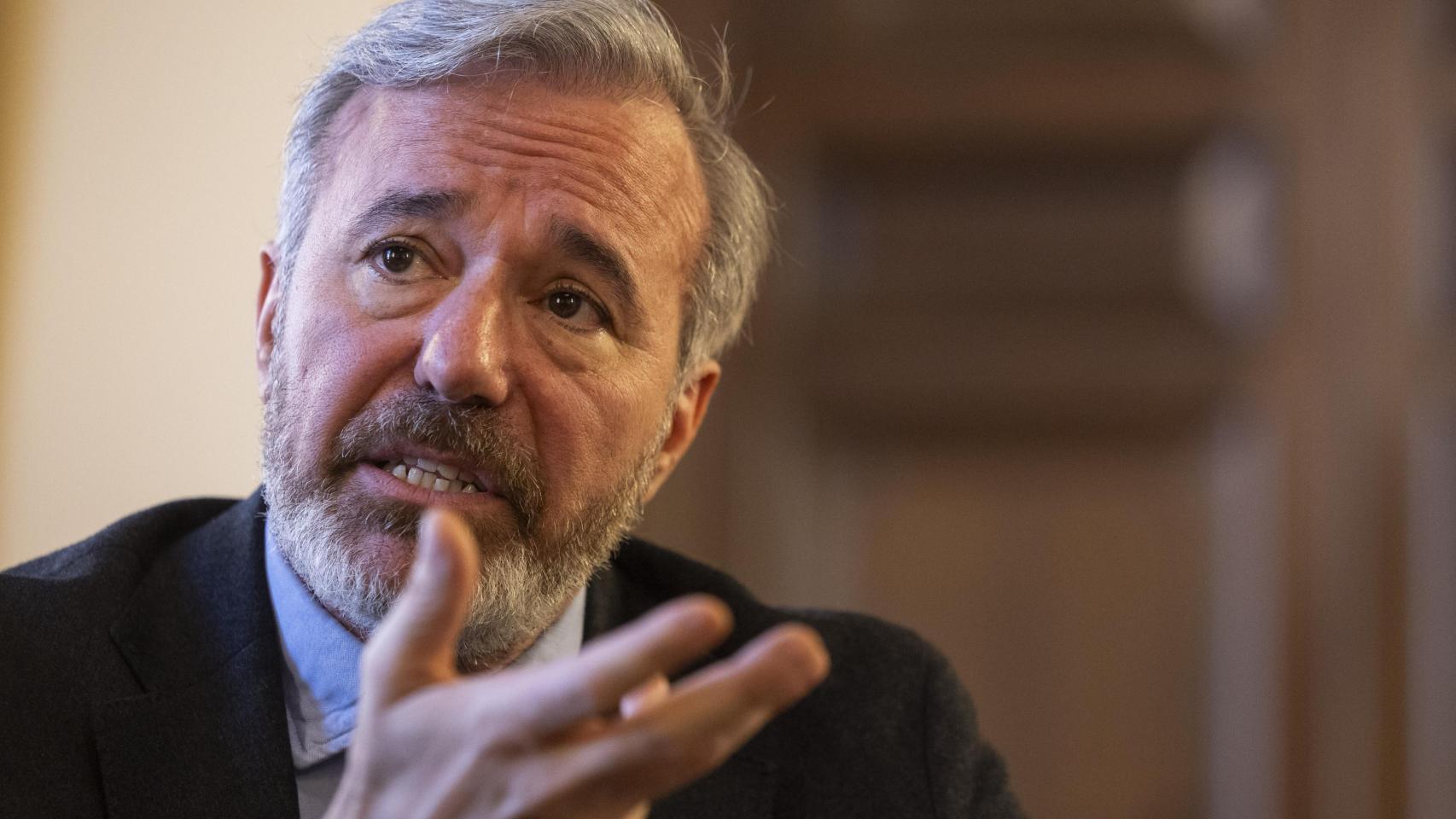 El presidente de Aragón, Jorge Azcón, este sábado en su despacho, en el Edificio Pignatelli.