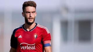 Roberto Torres, durante un partido con el Osasuna.