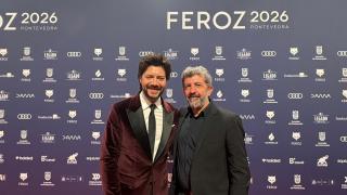Premios Feroz 2026: Actores y actrices caminan en alfombra roja hacia una noche de película en Pontevedra