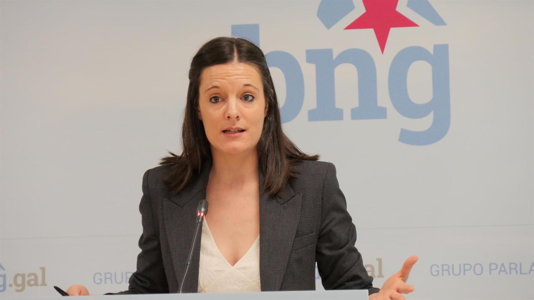 La viceportavoz parlamentaria del BNG, Olalla Rodil, en rueda de prensa en el Parlamento de Galicia.