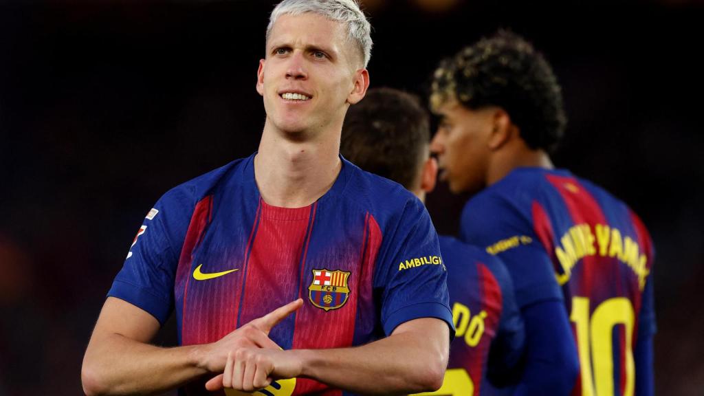 Dani Olmo celebra su gol contra el Oviedo.