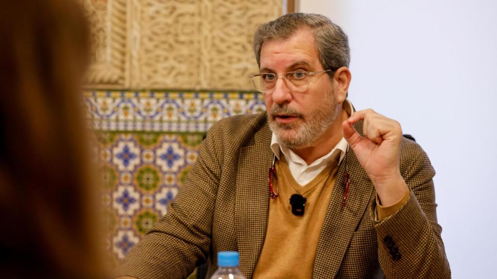 Manuel Madruga, secretario general de Fedeto, recibe a este periódico en la sede de la Patronal toledana en el paseo de Recaredo de la capital.