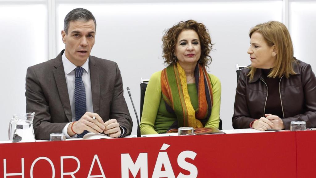 Sánchez y Montero en la Ejecutiva del PSOE de este lunes en Ferraz.