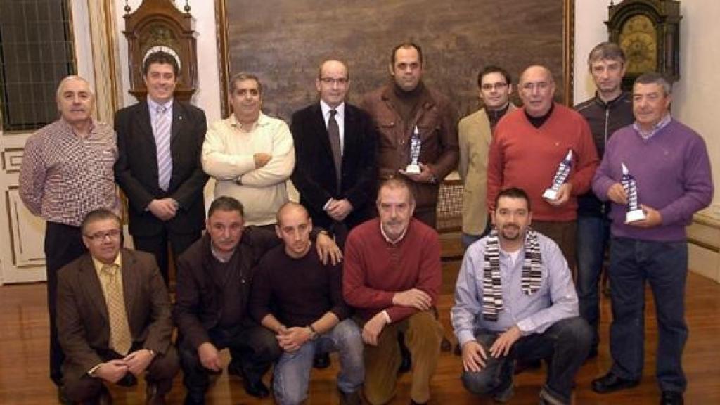 Foto del equipo campeón de España de Mus, el Sporting Ciudad.