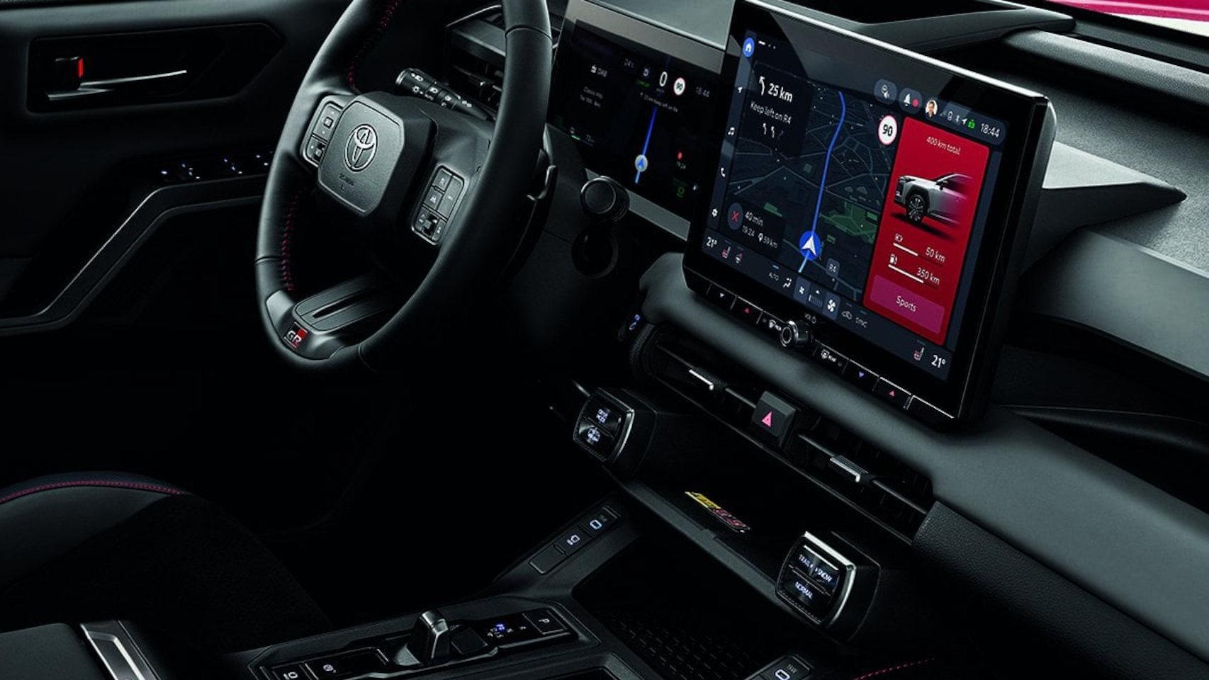 Interior del Toyota RAV4 2026