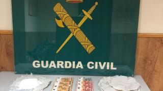 Desarticulado un punto de venta de drogas en la Comarca de Valdeorras.