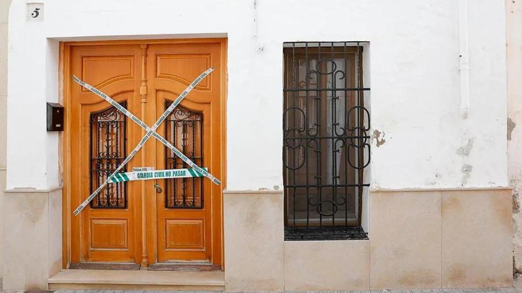 Vivienda de Álex, el niño de 13 años asesinado en Sueca. David González/Europa Press