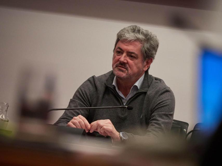 Antxon Alonso, administrador Servinabar 2000 SL, este martes en el Parlamento de Navarra,