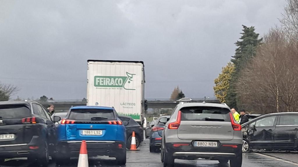 Imagen del accidente de este martes en la AP-9