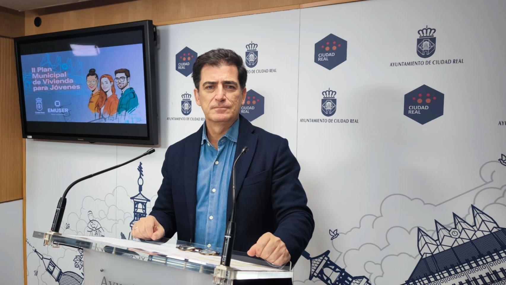 Gerente de la EMUSER ha explicado los detalles de este nuevo Plan de Vivienda.