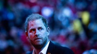 El príncipe Harry, acosado por una mujer obsesionada con él y con antecedentes penales: Está obviamente preocupado