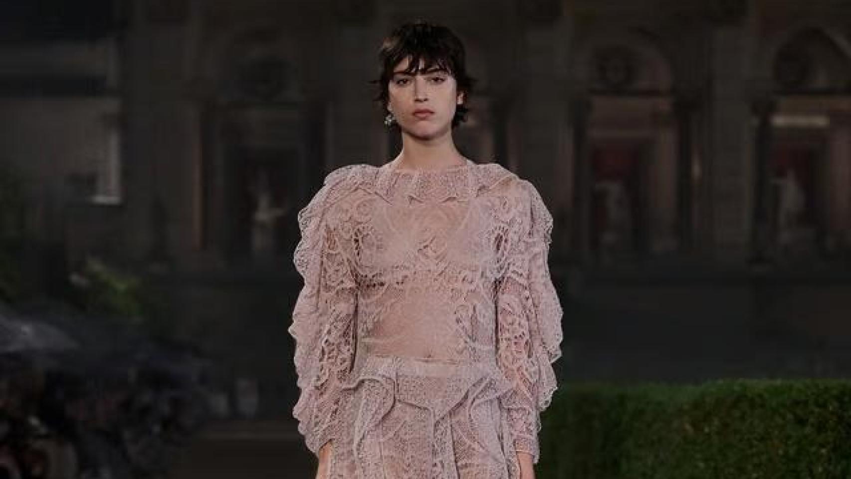 Imagen del desfile Resort 2026 de Dior.