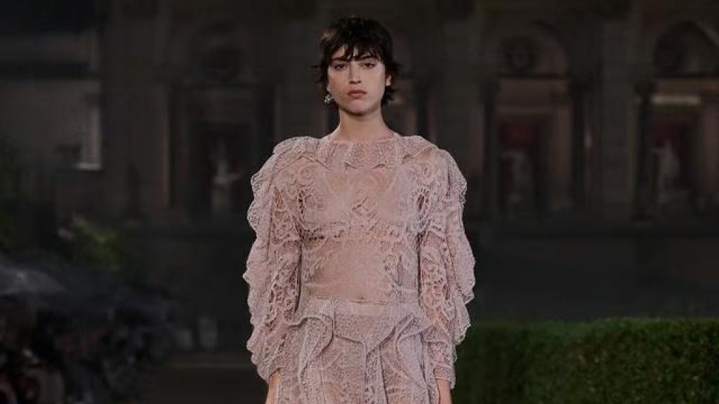 Imagen del desfile Resort 2026 de Dior.