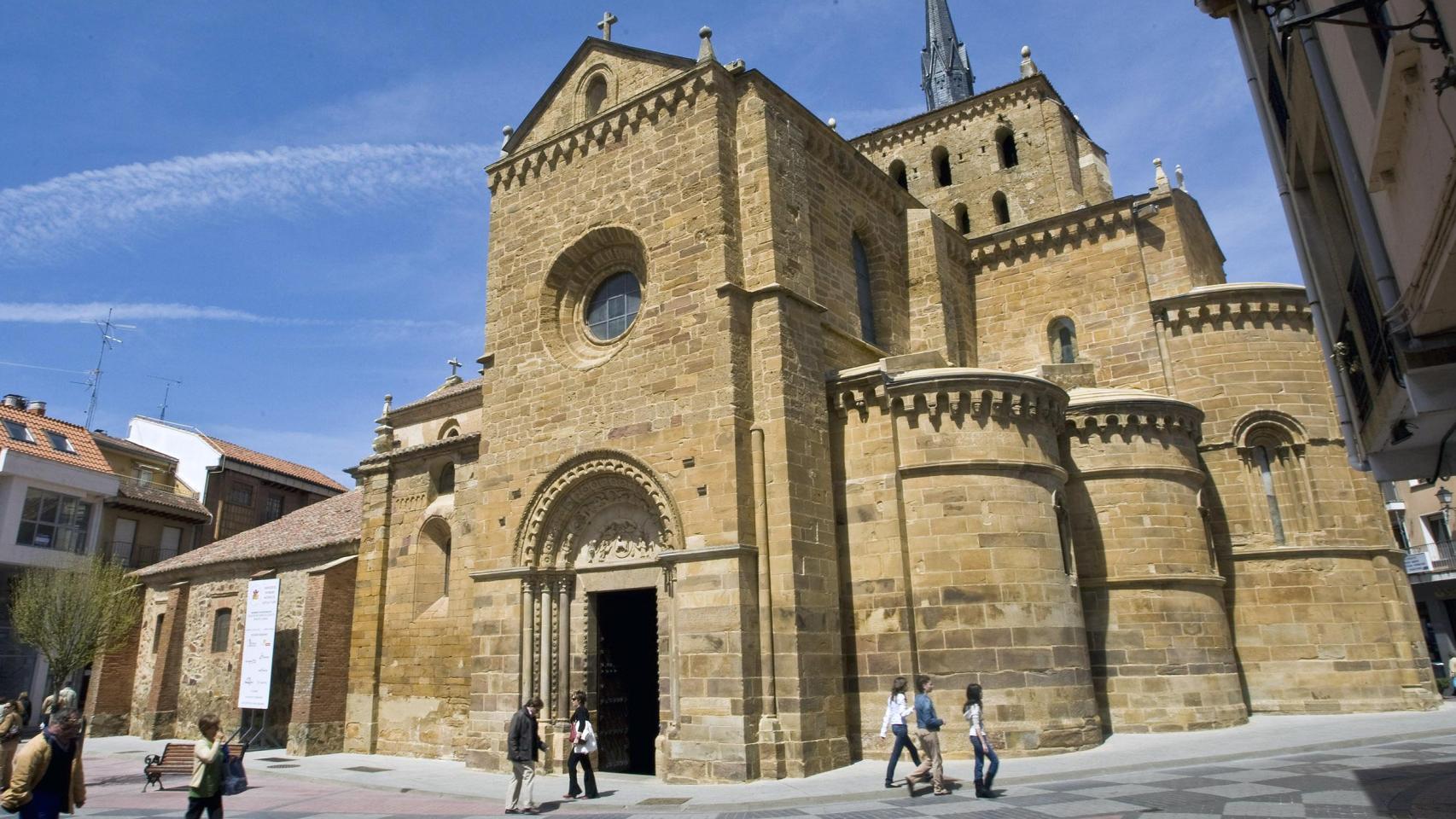 Iglesia de Santa María de Azogue de Benavente (Zamora)