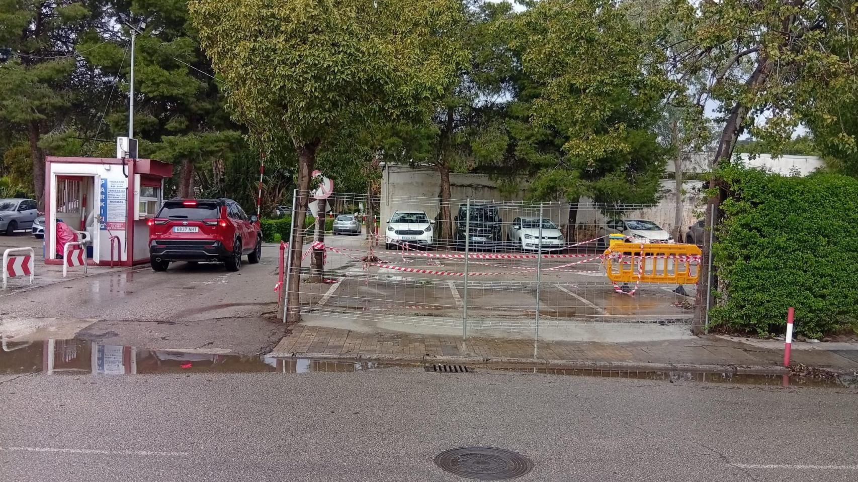 El parking del Hospital Civil en Málaga.