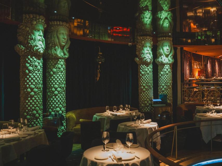 El Spa de Langostas, ubicado en la menos 1 del edificio.