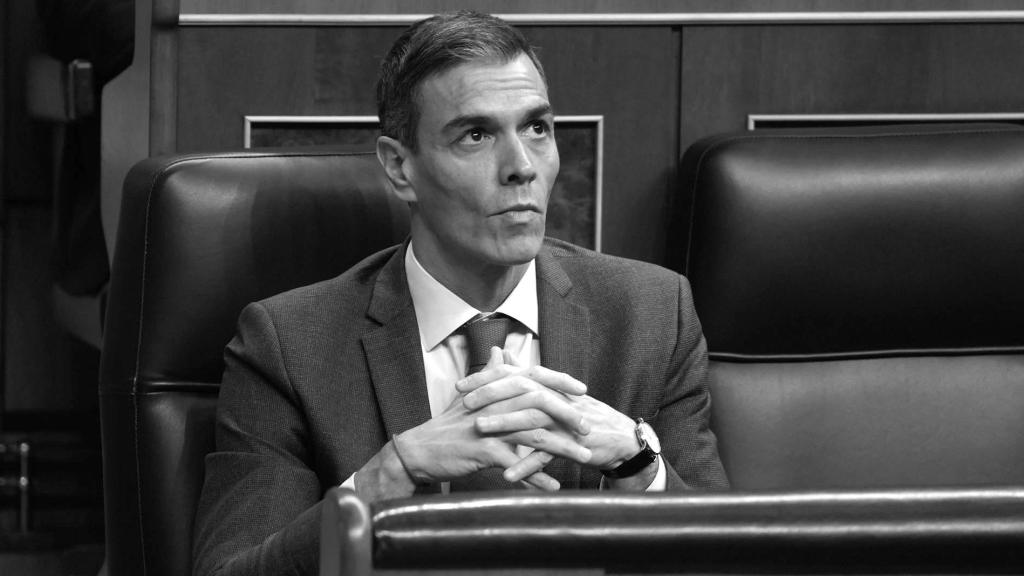 El presidente del Gobierno, Pedro Sánchez, durante el pleno extraordinario del Congreso de los Diputados este martes, en Madrid.