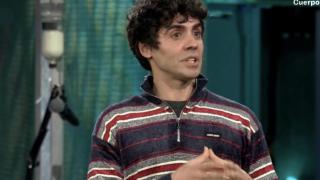 Javier Ambrossi en 'La Revuelta'