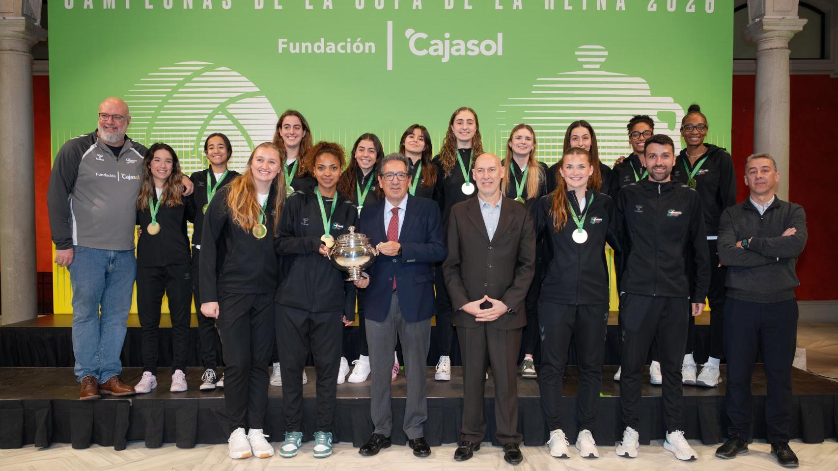 El equipo de voleibol femenino Fundación Cajasol Andalucía.