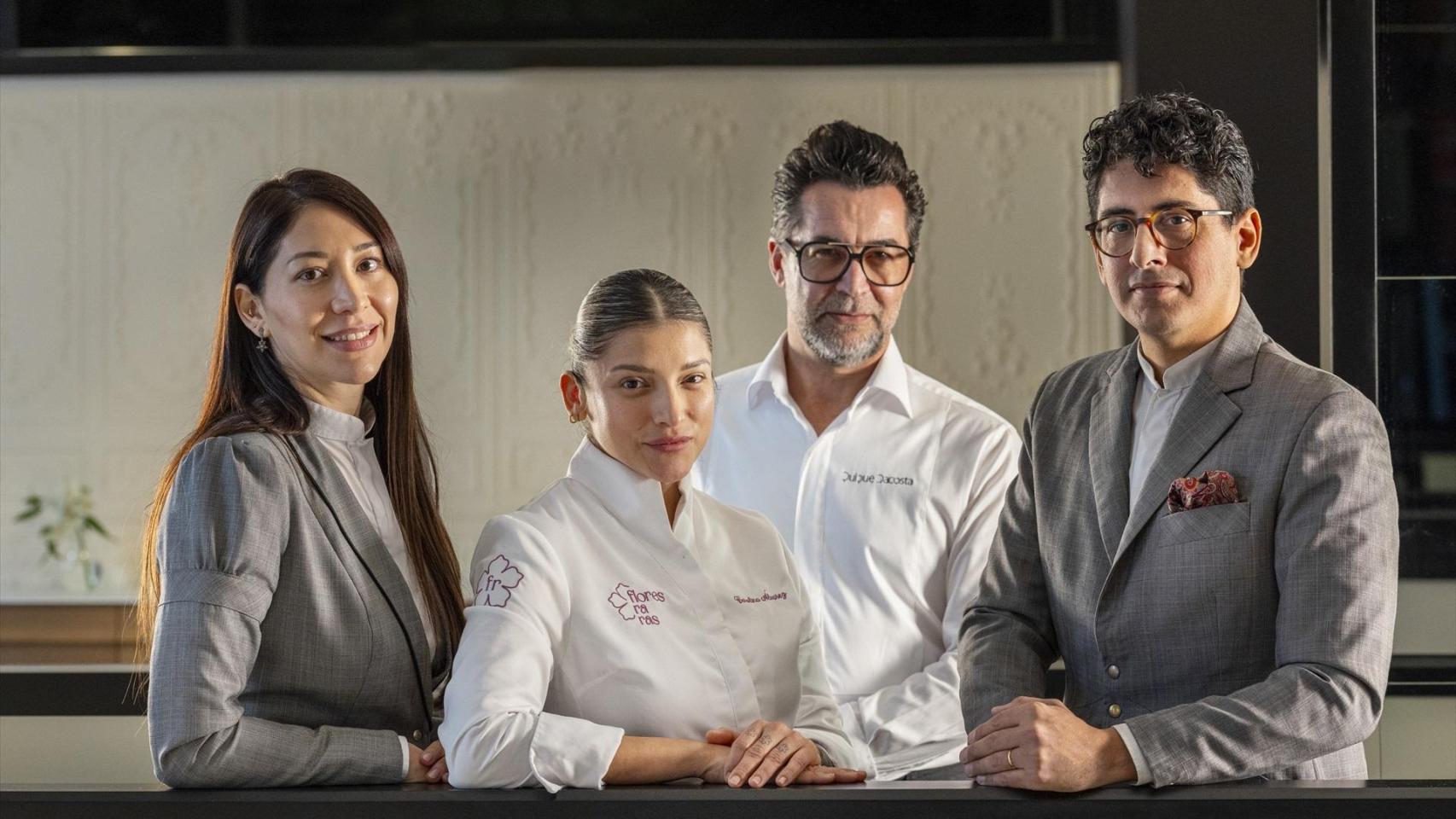 Equipo del nuevo restaurante. EE