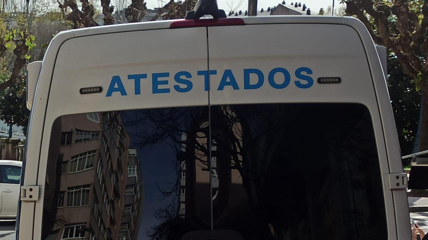 Imagen de un vehículo de atestados.