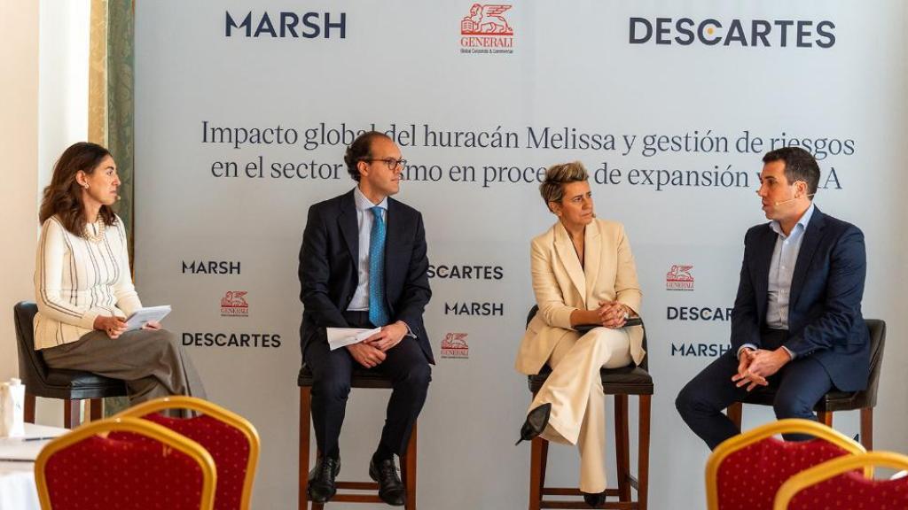 Patricia Puerta, Head of Generali GG&C Iberia & Latam; Juanma Marqués, Commercial Director Iberia de Descartas; José Alberto Granda, Risk Manager de RIU Hotles y Rocío Pereira, responsable del área de Alternative Risk para Europa Continental, Oriente Medio y África.