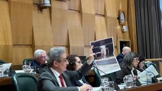 El portavoz de Vox, Julio Calvo, en el Pleno municipal de este miércoles.