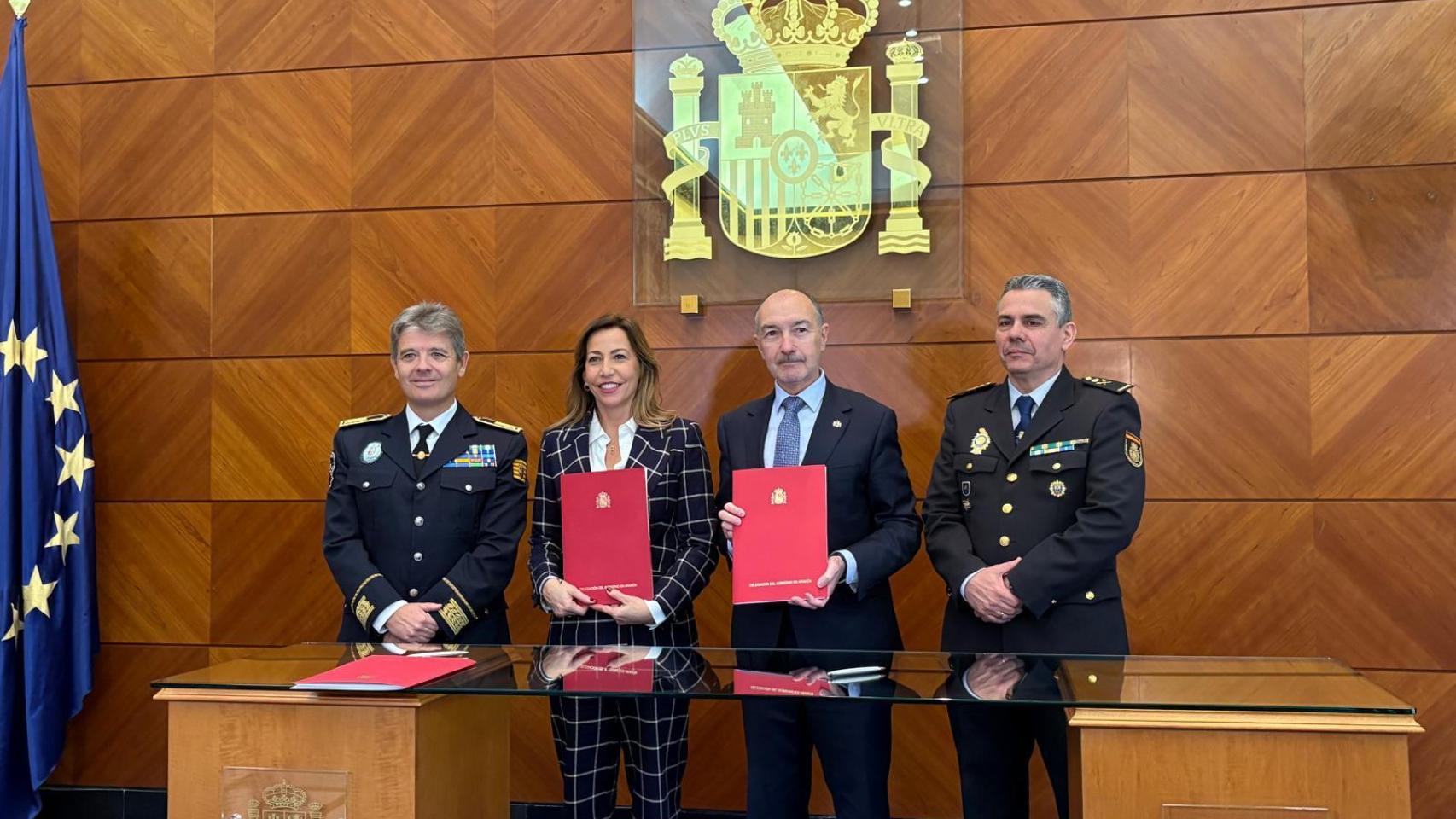 Firma de la adhesión de Zaragoza al sistema Viogén el pasado noviembre