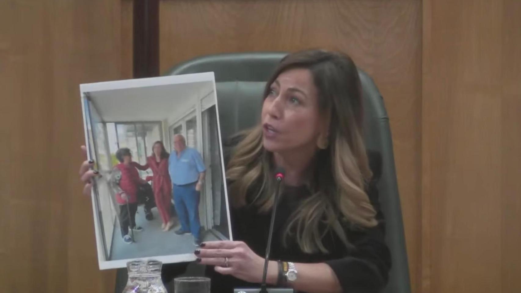 Natalia Chueca, alcaldesa de Zaragoza, este miércoles en el Pleno municipal.