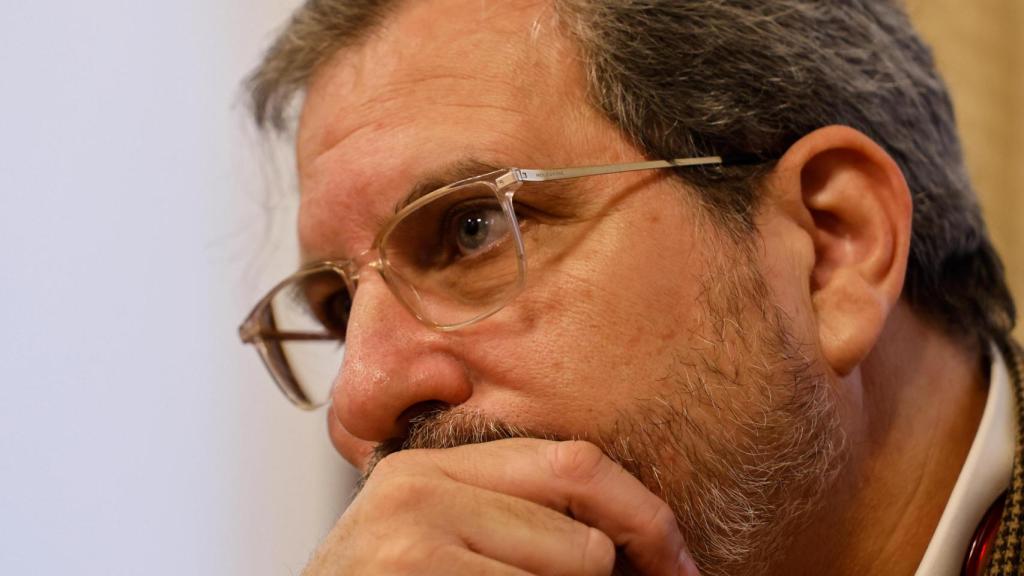 Madruga en un momento de la conversación.